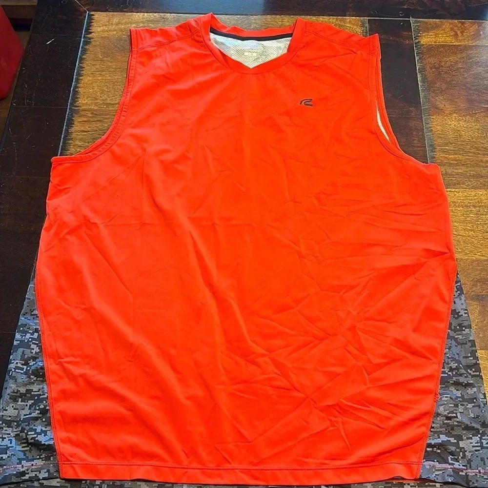 Roadrunner men’s sleeveless running shirt size XXL EUC